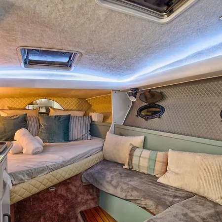 Sejour Insolite Sur Ulysse - Bateau - Port De Tekne *